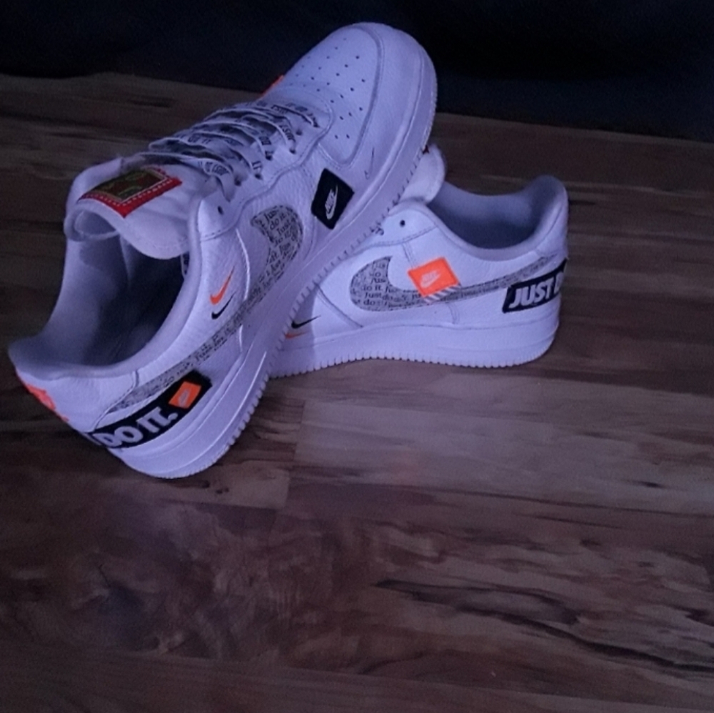 Nike air force 1 just do it